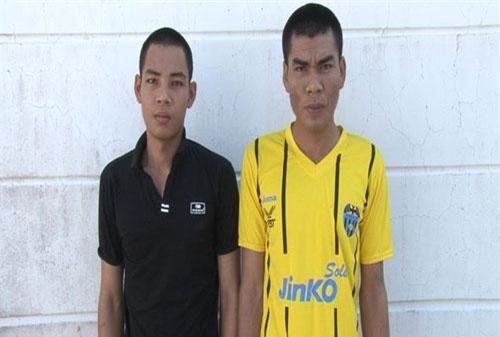 Hai thanh niên dùng hung khí cướp tài sản của nhà dân giữa đồng