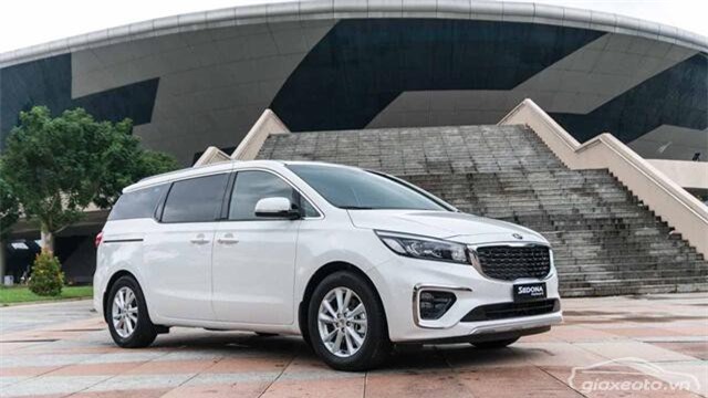 Ưu nhược điểm Kia Sedona Platinum DATH 2019