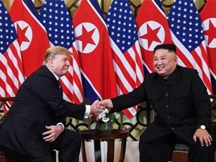 Tổng thống Trump khen Chủ tịch Kim Jong-un là nhà lãnh đạo tuyệt vời