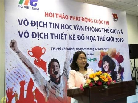 1. Bà Vũ Thị Bích Ngọc - GĐ Chi nhánh IIG Việt Nam tại TP. HCM, Phó trưởng BTC 2 cuộc thi MOSWC 2019 và ACAWC 2019