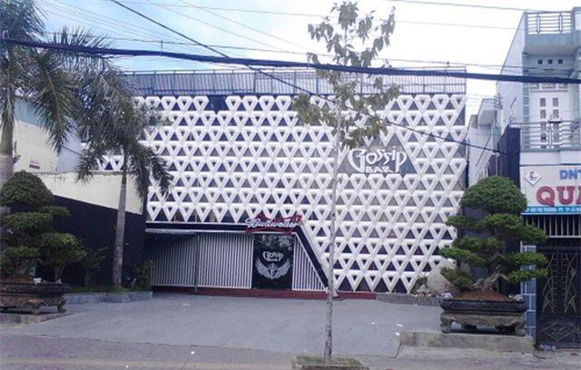 Đột kích quán bar lớn nhất Cà Mau, phát hiện 95 người dương tính với ma túy 