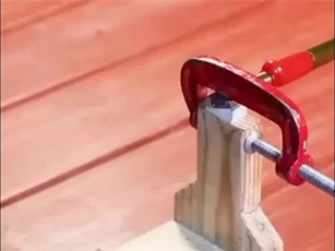 Clip: Tự chế dụng cụ cắt vỏ chai thủy tinh trong tích tắc