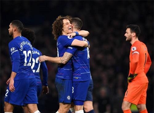 Chelsea 2-0 Tottenham: Quyết định cần thiết của Sarri