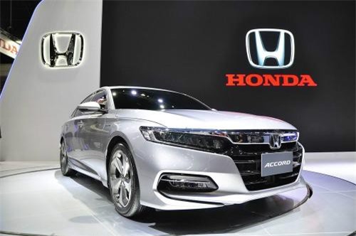 2019 Honda Accord chốt ngày ra mắt với hai phiên bản tùy chọn