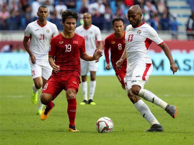 Sếp lớn Tây Ban Nha hứa đưa Quang Hải sang La Liga chơi bóng