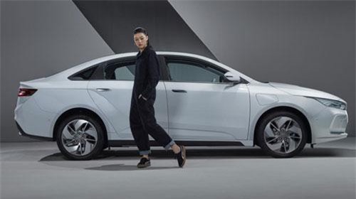 Xe 'mác Trung Quốc, chất Volvo' chính thức lộ diện