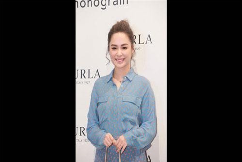 Chung Hân Đồng ngất xỉu khi đi trăng mật với chồng trẻ