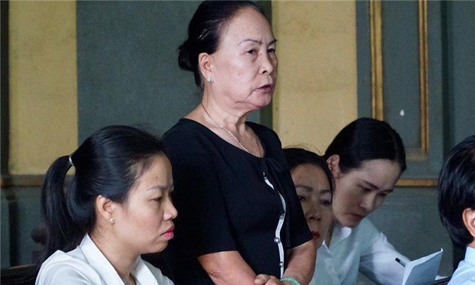 Mẹ ông Đặng Lê Nguyên Vũ nói gì về con dâu?