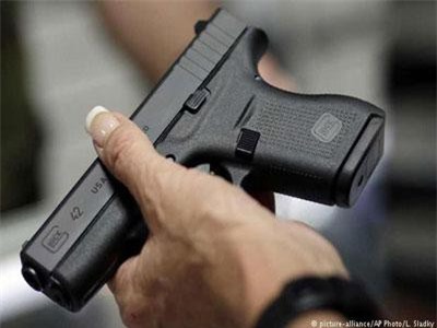 Hạ viện Mỹ thông qua dự luật kiểm soát súng đạn