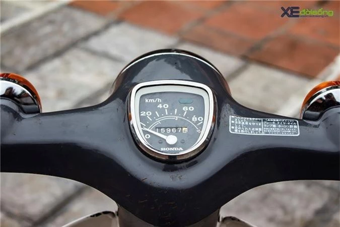 Diện kiến Honda Super Cub C70 “Dame” nguyên bản tại Hà Nội ảnh 11