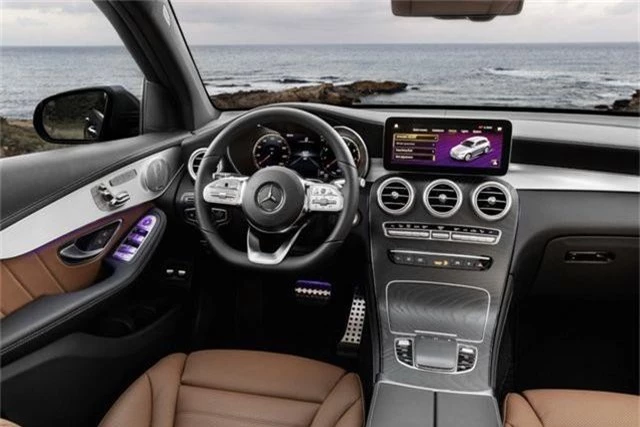 Mercedes-Benz giới thiệu GLC phiên bản mới - 9