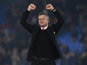 Hơn 2 tháng, HLV Solskjaer phá… 6 kỷ lục ở MU