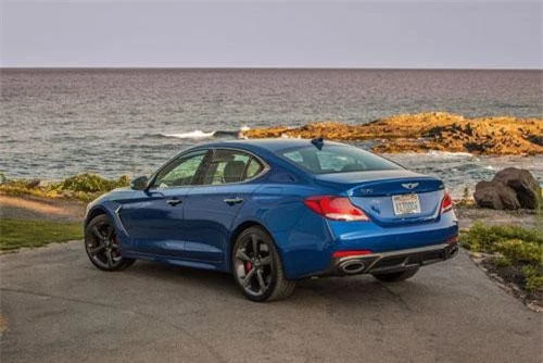 5. Genesis G70 2019.