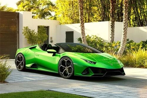 Cận cảnh siêu xe mui trần Lamborghini mạnh 630 mã lực, giá gần 7 tỷ. Lamborghini Huracan Evo Spyder vừa được ra mắt trước thềm triển lãm Geneva Motor Show 2019. Siêu xe mui trần này được trang bị động cơ V10 cho công suất 630 mã lực. (CHI TIẾT)