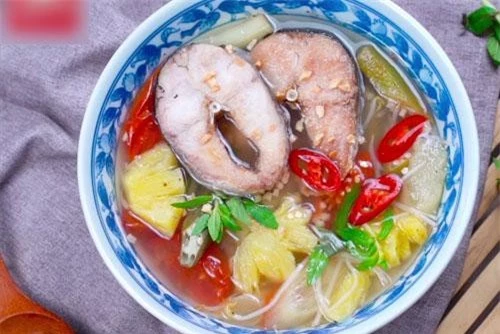 Bí quyết nấu canh chua cá lóc ngọt má, thơm ngon không hề khó. Bí quyết nấu canh chua cá lóc ngọt má, thơm ngon không hề khó.