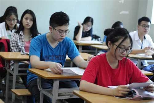 Hà Nội: Khảo sát lớp 12 chuẩn bị kì thi THPT quốc gia