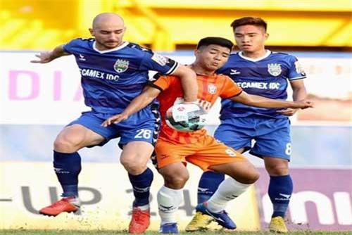 Đức Chinh vô duyên, Đà Nẵng thua đậm ở Gò Đậu