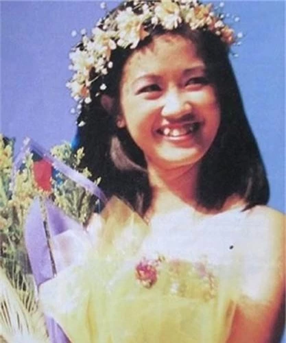 anh: hong nhung tu thieu nu rang khenh den 