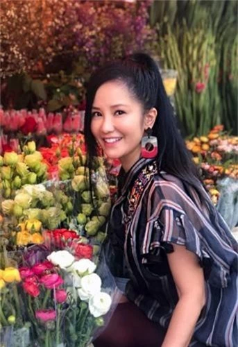 anh: hong nhung tu thieu nu rang khenh den 