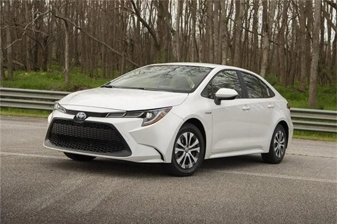 Chi tiết Toyota Corolla Altis mới giá từ 450 triệu đồng - Hình 10 Chi tiet Toyota Corolla Altis moi gia tu 450 trieu dong-Hinh-10
