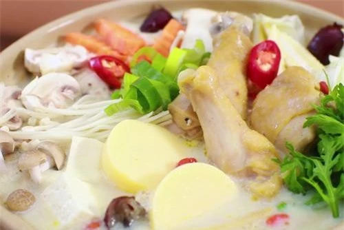 Bắt tay làm món lẩu sữa đậu nành Tonyu Nabe đổi vị cho cả ngày cuối tuần xem sao nhé.