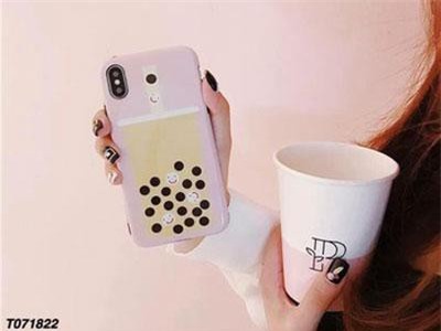 CLIP: Hướng dẫn làm ốp điện thoại cho team nghiện trà sữa