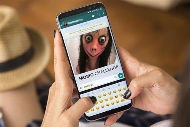Đi tìm cha đẻ của “quái vật” Momo và những rắc rối trên mạng xã hội