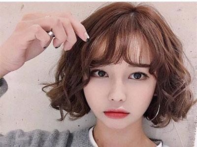 CLIP: Gợi ý kiểu làm tóc ngắn xinh xắn dành cho các nàng