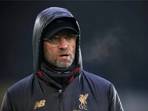 Phóng viên bị Klopp mắng xối xả chỉ vì 1 câu hỏi