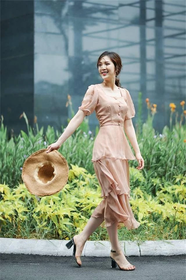 Hoa hậu Thuỳ Linh gây sốc với cách ứng xử đẹp nếu chồng ngoại tình - 9