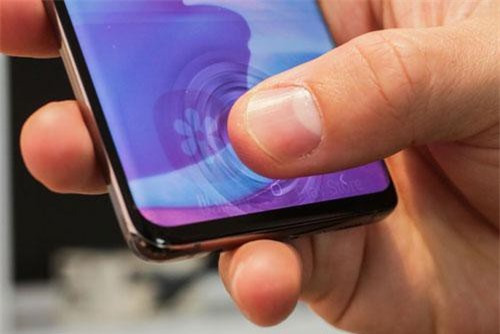 CLIP: Test cảm biến vân tay siêu âm của Samsung Galaxy S10 Plus