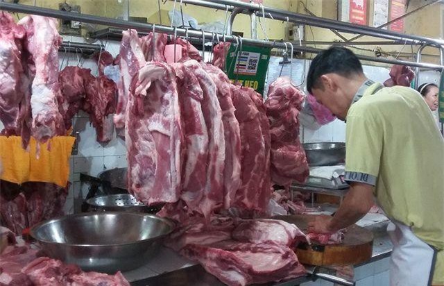 Đề nghị cấm vận chuyển heo từ Bắc vào Nam để… chống dịch