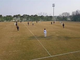 Công Phượng lập hat-trick, Incheon đại thắng 4 sao