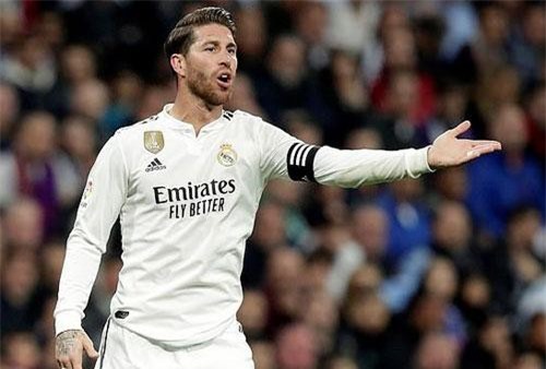 Real bị loại, Sergio Ramos trở thành trò cười