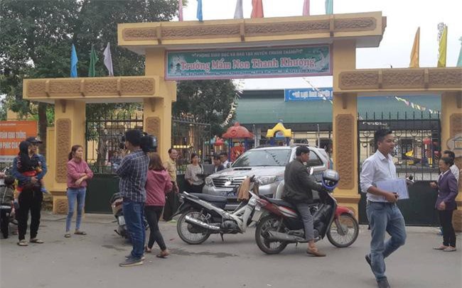 Đình chỉ công tác Hiệu trưởng trường mầm non có thịt lợn nghi nhiễm sán ở Bắc Ninh