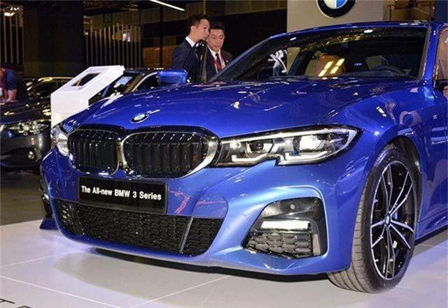 BMW 3 Series thế hệ mới chuẩn bị có mặt tại Việt Nam? - 1