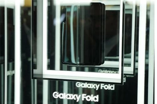 Samsung Galaxy Fold