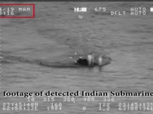 CLIP: Pakistan chặn tàu ngầm Ấn Độ xâm phạm lãnh hải