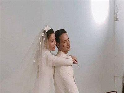 Xôn xao hình ảnh được cho là cảnh hậu trường chụp ảnh cưới của Kim Lý - Hà Hồ?