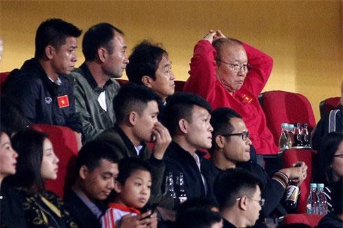 Hai cầu thủ mất điểm với HLV Park Hang Seo trên sân Hàng Đẫy?