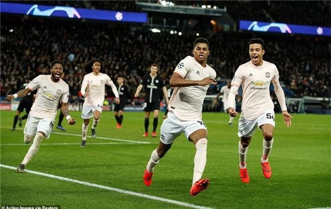 HLV Solskjaer tiết lộ nội dung cuộc nói chuyện giúp MU ngược dòng không tưởng trước PSG