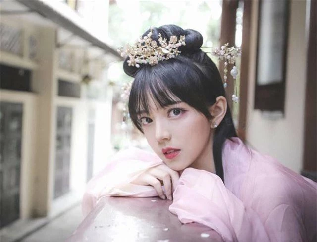 Nữ sinh Sài Gòn mang vẻ đẹp idol Kpop, có nhiều fan ở Trung Quốc, Hàn Quốc - 7