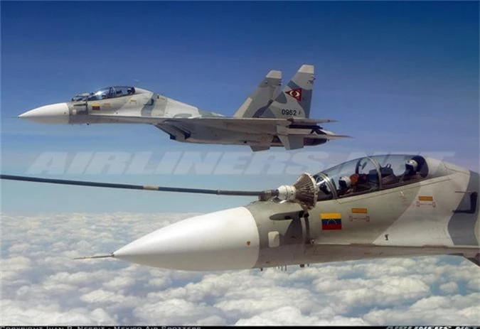 Venezuela khoe Su-30, chung minh suc manh khong quan nhat Nam My-Hinh-4