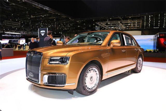 Diện kiến phiên bản thương mại của xe tổng thống Nga