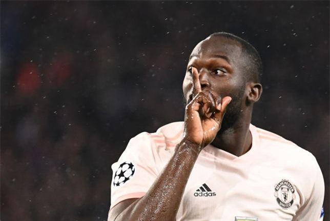 Ăn mừng trả thù Di Maria, Lukaku được phong huyền thoại