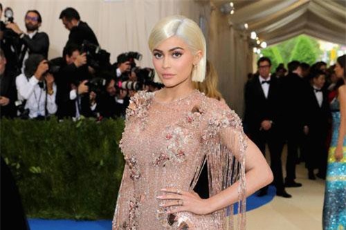 Top 10 tỷ phú trẻ nhất thế giới: Kylie Jenner vô đối