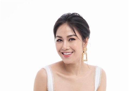 Cô gái lọt Top 10 "Sao Mai 2017" thi "Hoa hậu Áo dài Việt Nam"