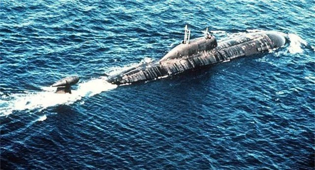 Ấn Độ ký hợp đồng 3,3 tỷ USD thuê tàu ngầm hạt nhân Nga - 1