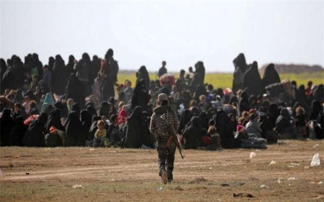 Syria: IS co cụm trong trại ven sông, dọa báo thù đẫm máu