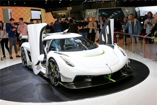 Cận cảnh siêu xe 3 triệu USD mới ra mắt của Koenigsegg - 1